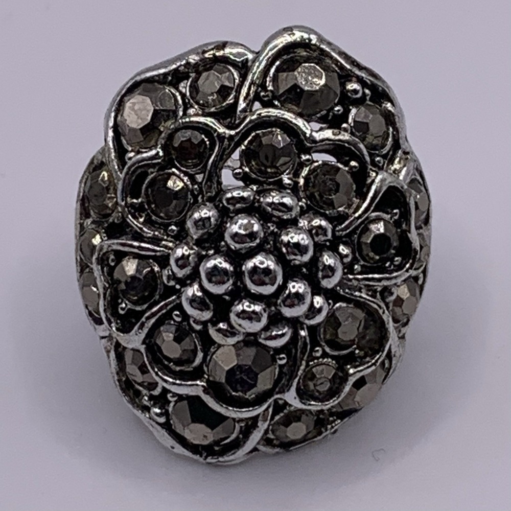 Vintage Hollycraft Ring Smoky Rhinestone Gunmetal Tone Floral Adjust 6.5 Plus